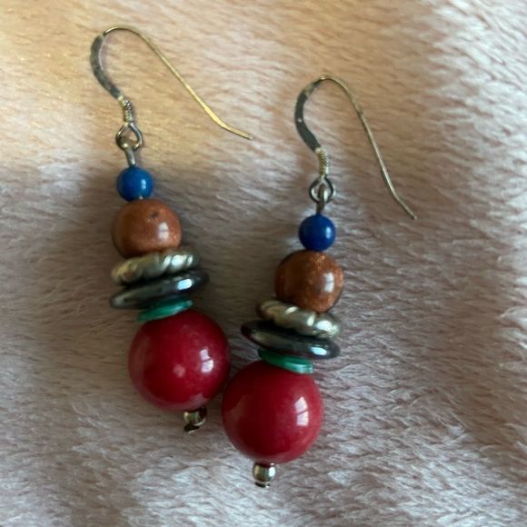 Drop earrings!  Beautiful burgundy color. - Picture 1 of 1